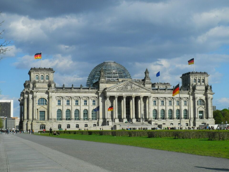 Mehr über den Artikel erfahren Aktiv gegen Cyber-Attacken und Fake News: Mehr IT-Sicherheit bei der Bundestagswahl